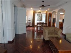 Beautifull 3 bedrooms apartment in Yen phu Village Tay Ho dist., available for rent